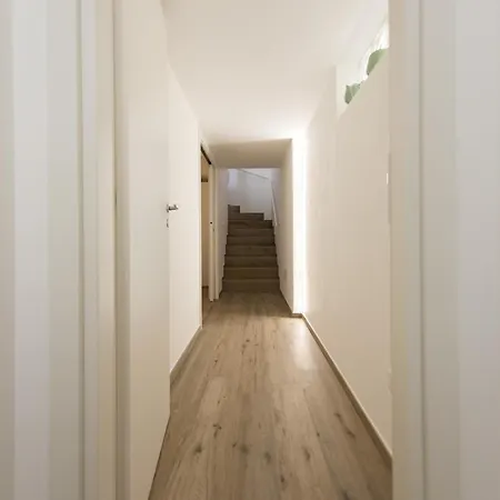 Apartman Lab *