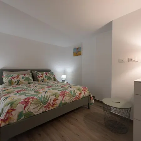 Lab Apartman *